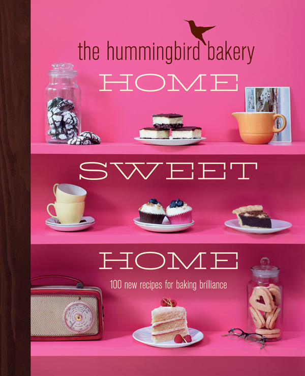 Книга The Hummingbird Bakery Home Sweet Home: 100 new recipes for baking brilliance из серии , созданная Tarek Malouf, может относится к жанру Кулинария. Стоимость электронной книги The Hummingbird Bakery Home Sweet Home: 100 new recipes for baking brilliance с идентификатором 39816673 составляет 312.95 руб.